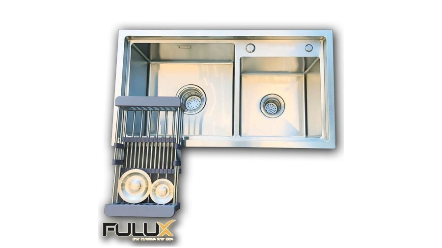 Hệ tủ kho FULUX FL-8245 là phụ kiện tủ bếp hiện đại